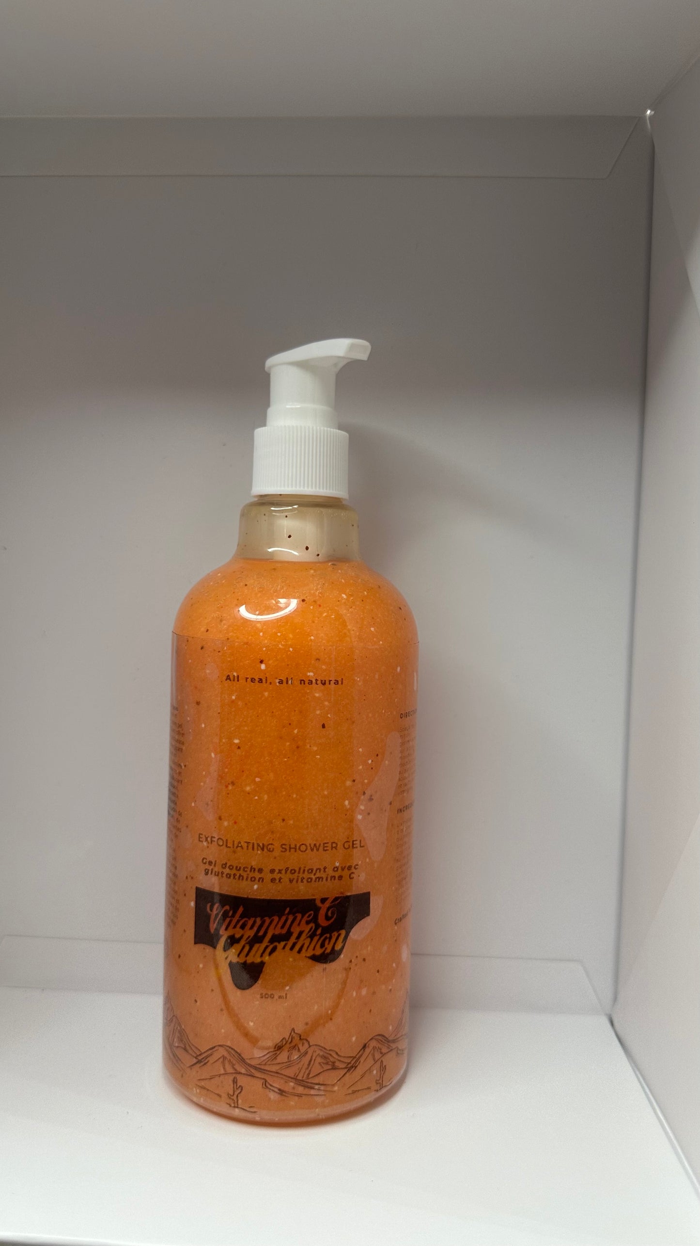 Gel de douche exfoliant à la vitamine C et glutathion